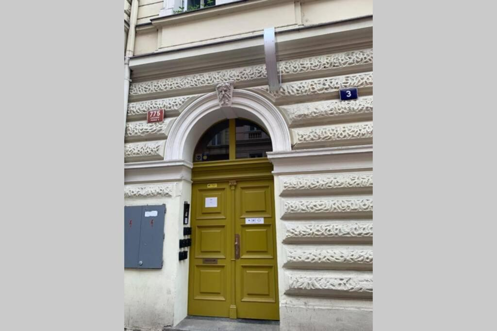 Little Tom Apartments Prag Exterior foto