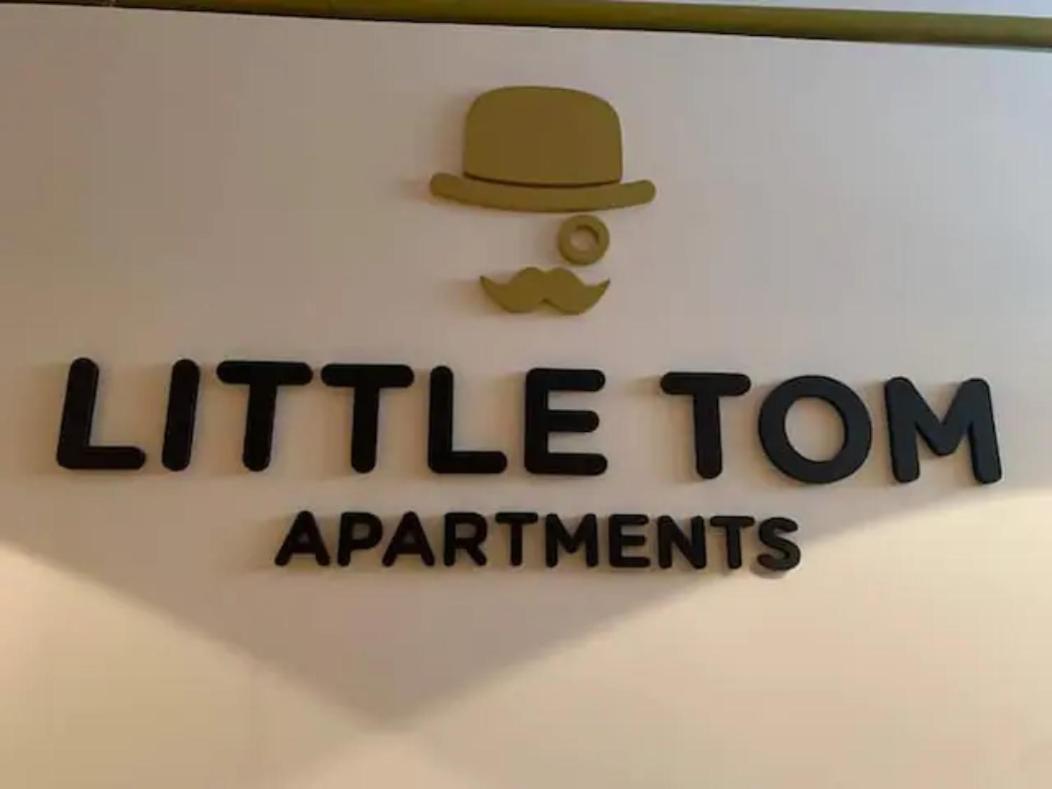 Little Tom Apartments Prag Exterior foto